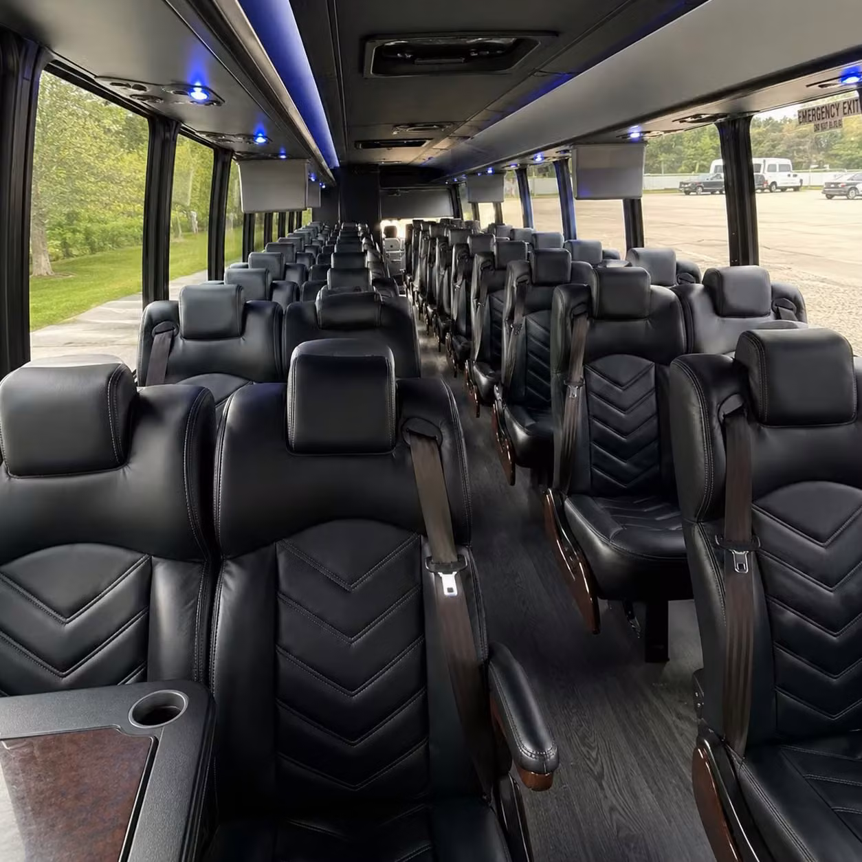 las cruces 30 passenger minibus rental