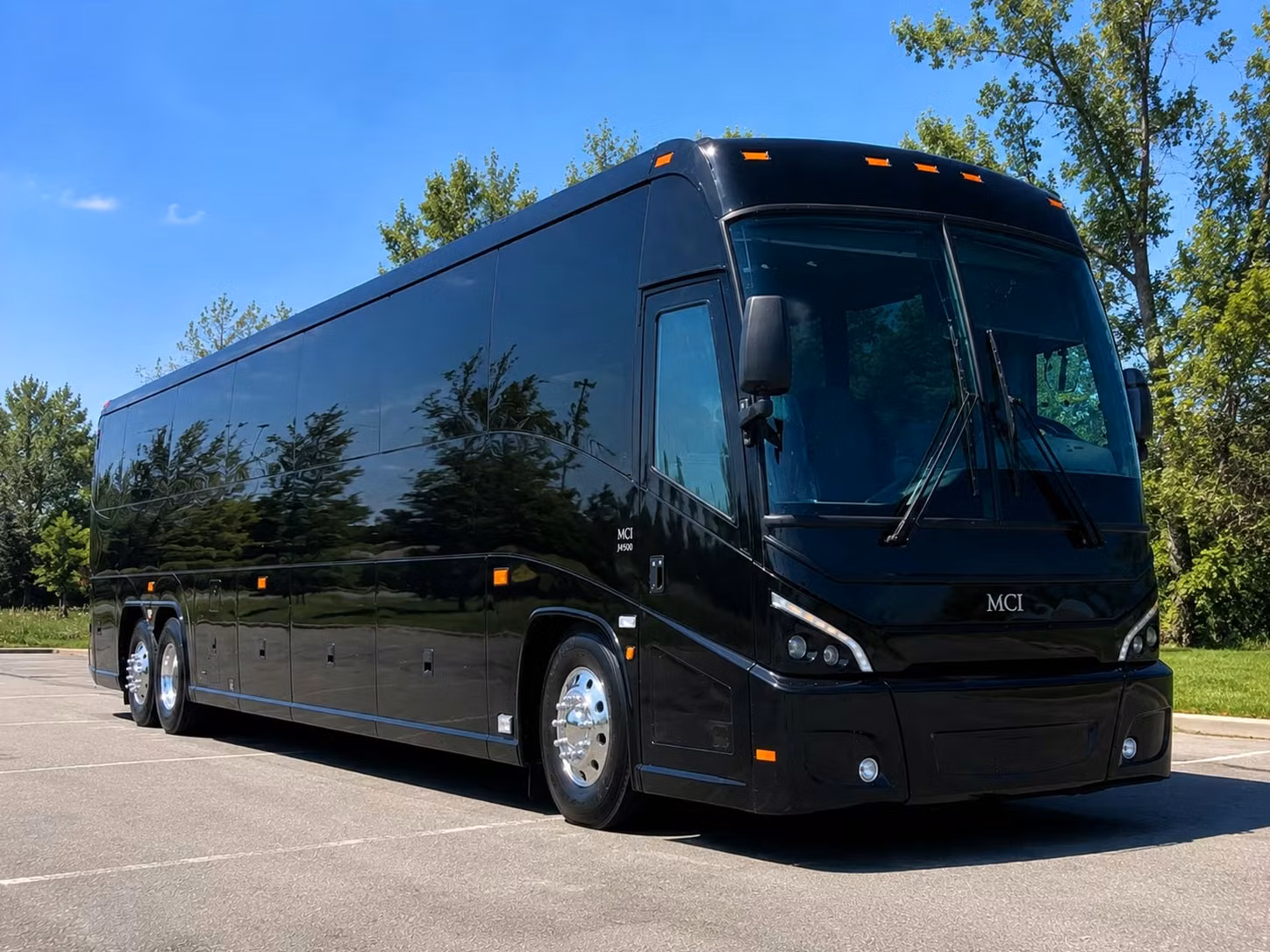 minibus rentals for las cruces youth groups visiting the farm and ranch heritage museum